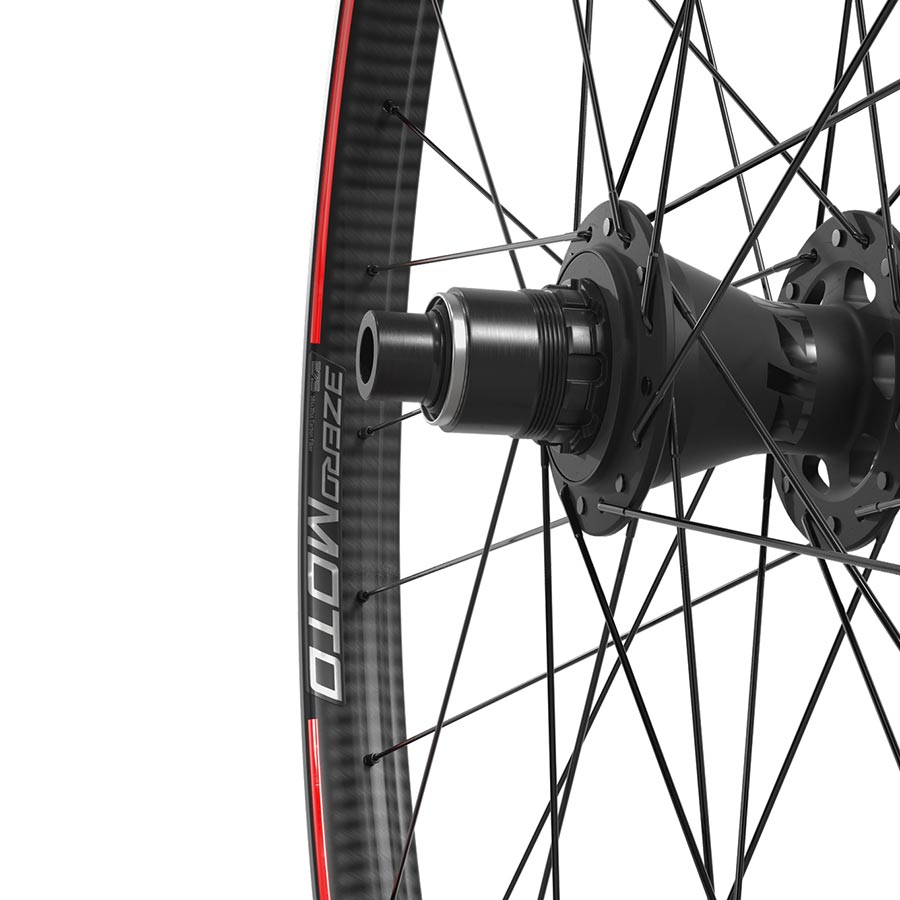 Zipp, 3ZERO MOTO B1, Wheel, Front, 27.5'' / 584, Holes: 32, 15mm TA, 110mm Boost, Disc IS 6-bolt, Silver Logo/RS Red Line