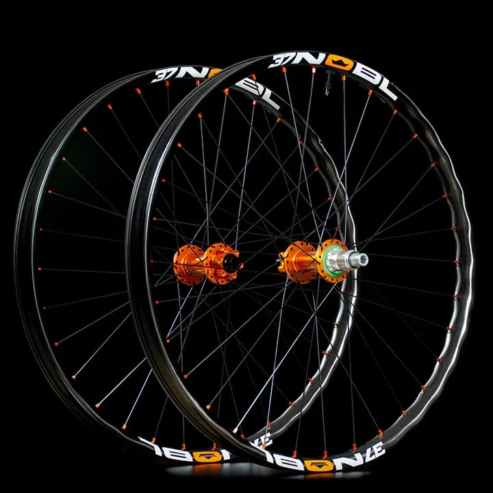 NOBL TR37 Wheelset | Industry Nine Hydra