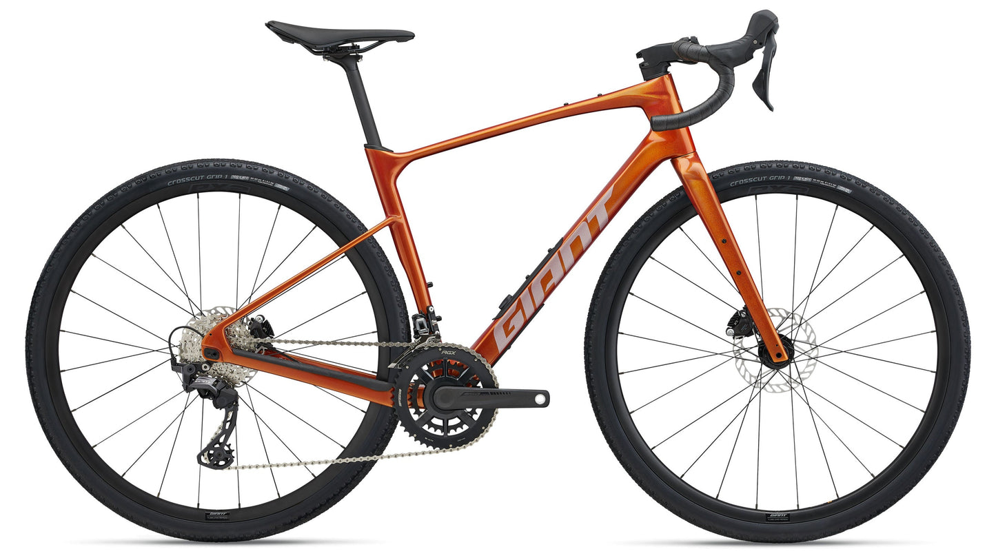 Giant Revolt Advanced 2 Gravel Bike Rental